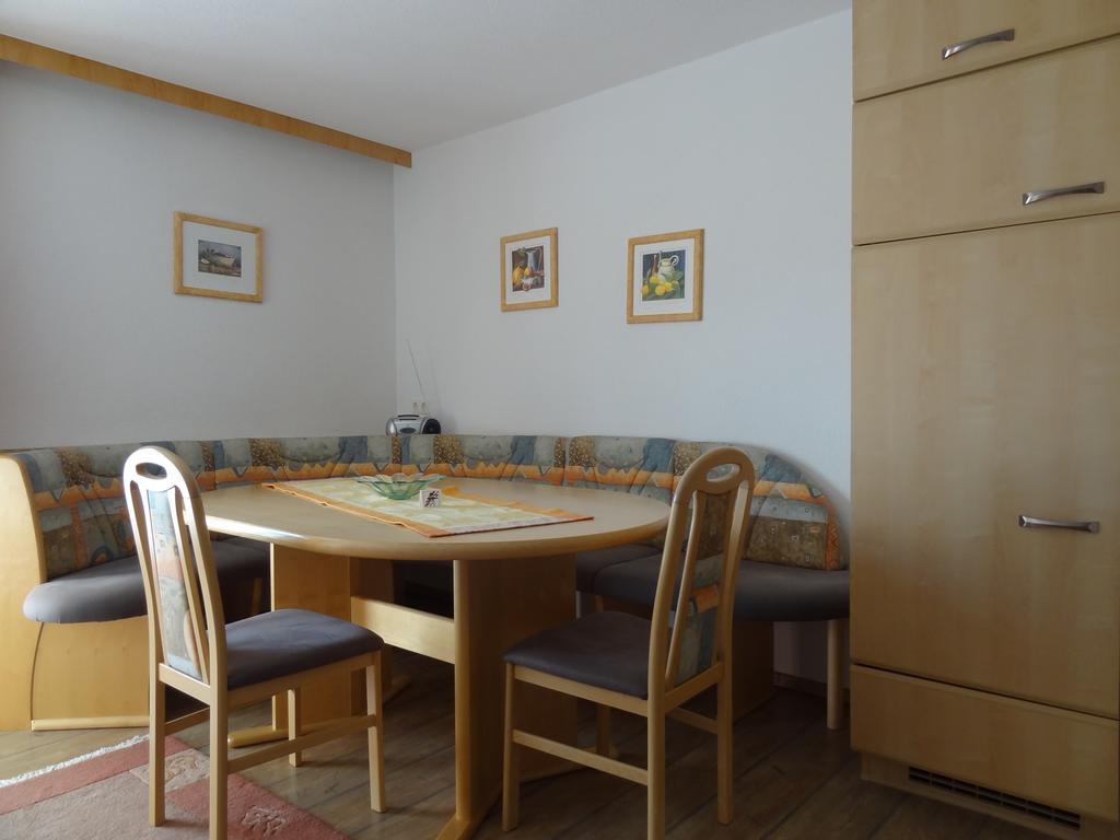 Landhaus Rauth Apartman Leutasch Szoba fotó